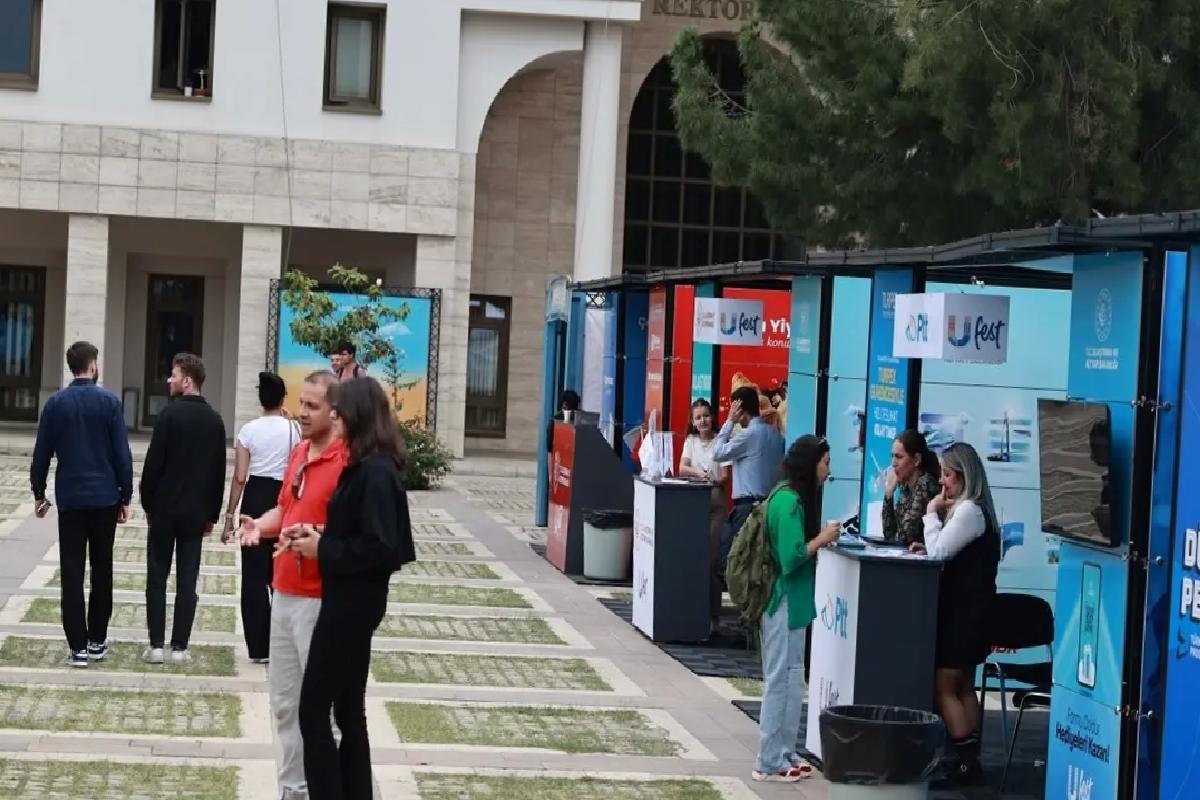 Mersin’de Gençlik Şenliği UFEST Başladı