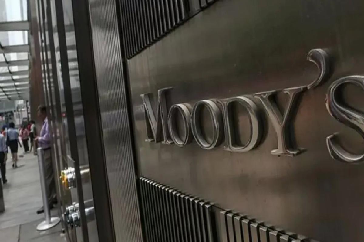Moody’s, ABD’nin kredi notunu düşürdü