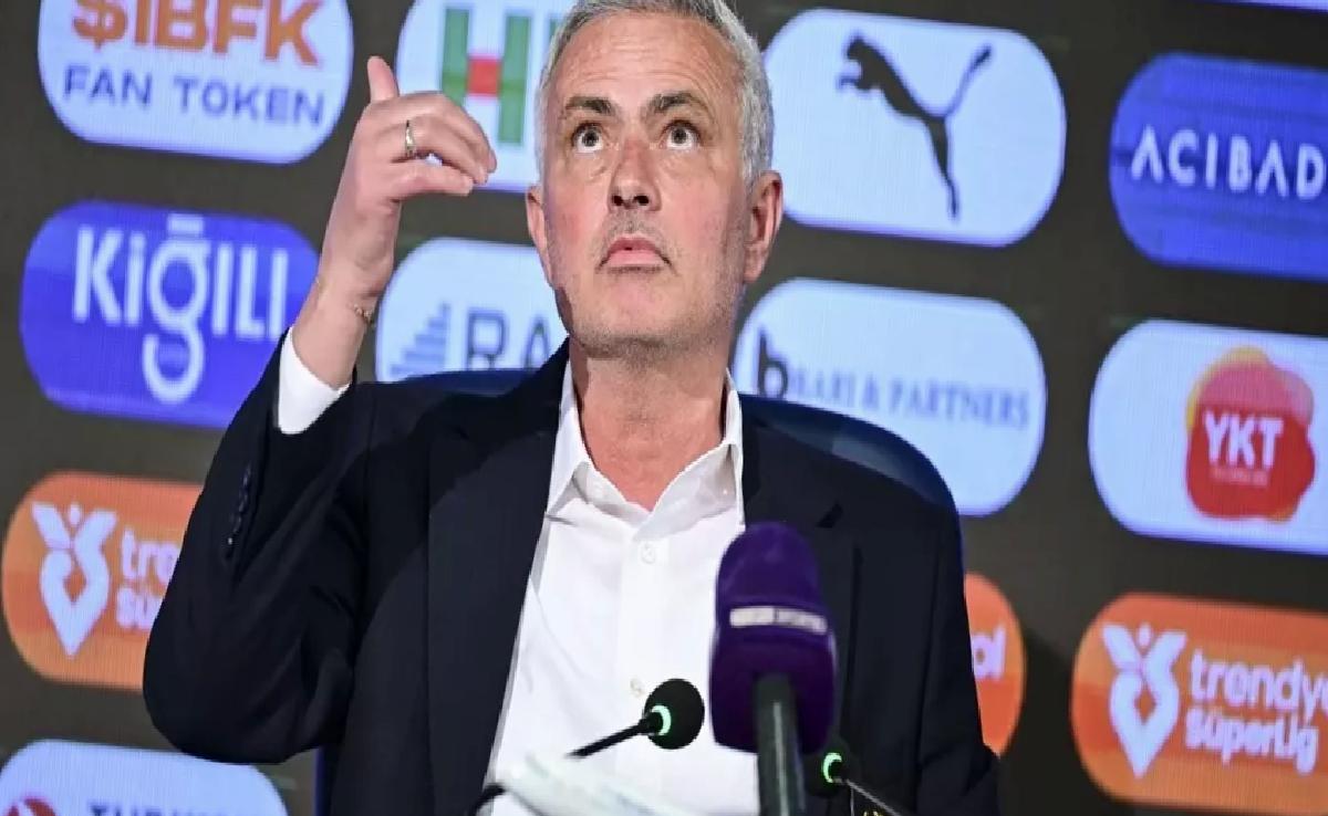 Mourinho’dan Hakem Eleştirisi