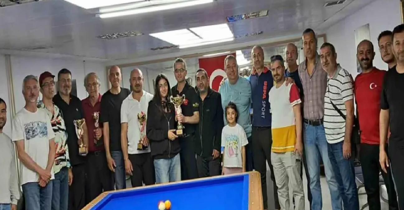 Muğla’da 3 Bant Bilardo Turnuvası Şampiyonu Yılmaz Özcan