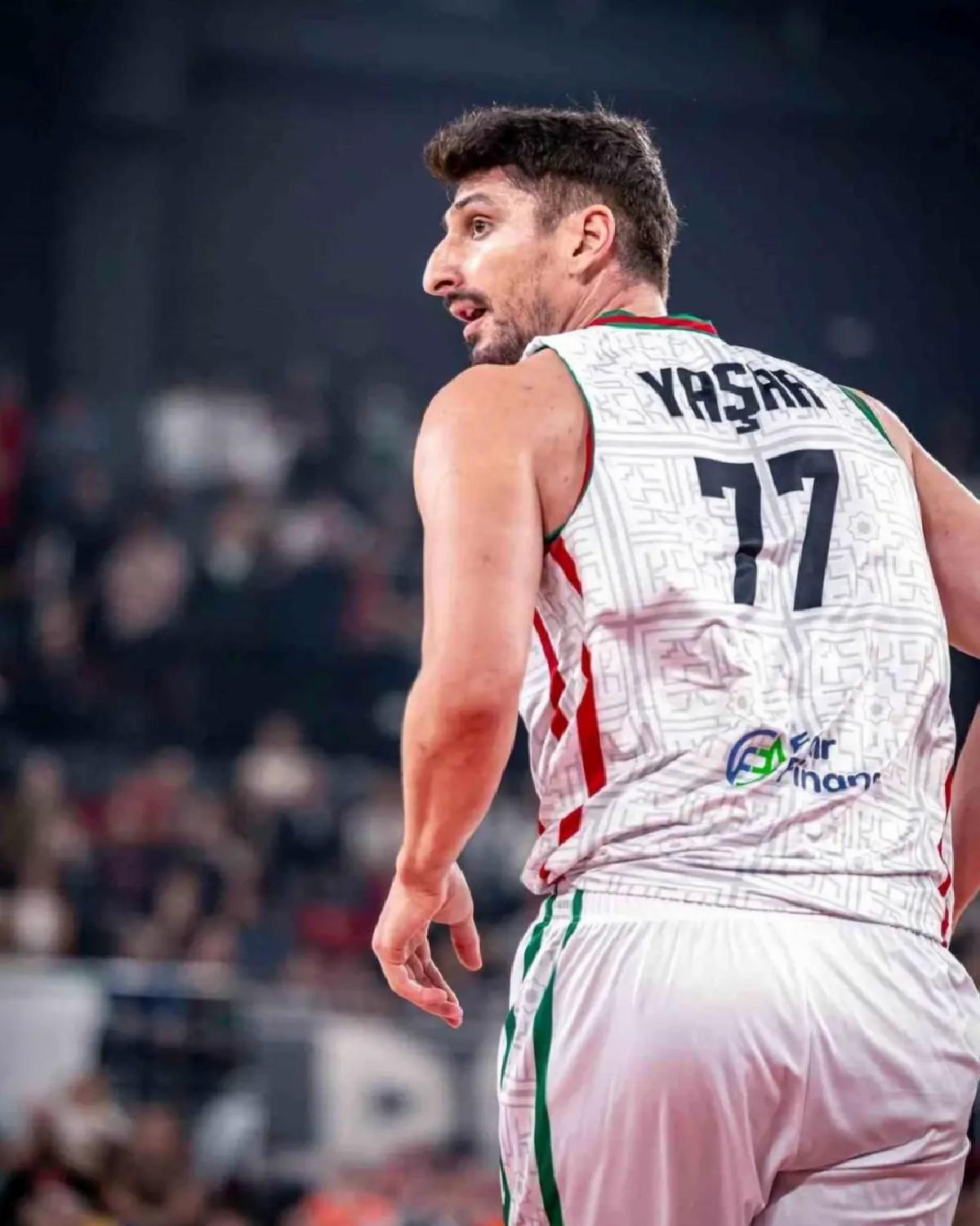 Muhsin Yaşar Nisan Ayının Oyuncusu Seçildi