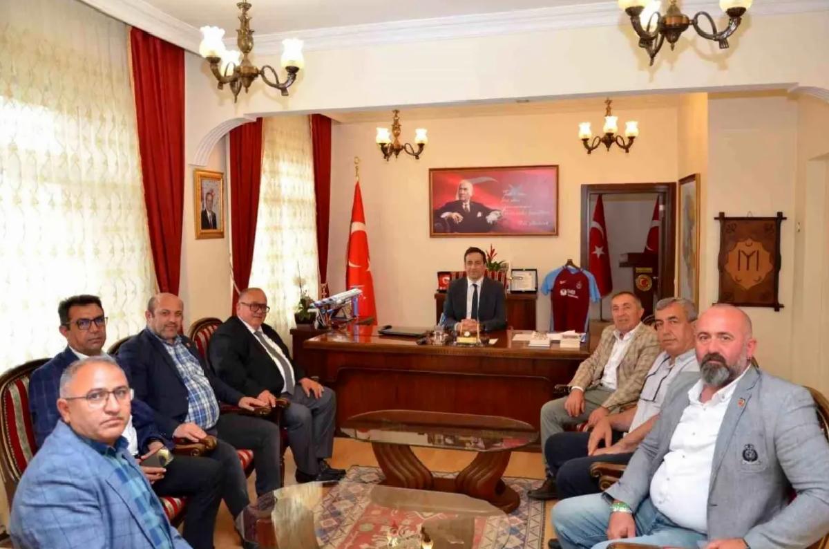 Muhtarlardan Kaymakama Ziyaret