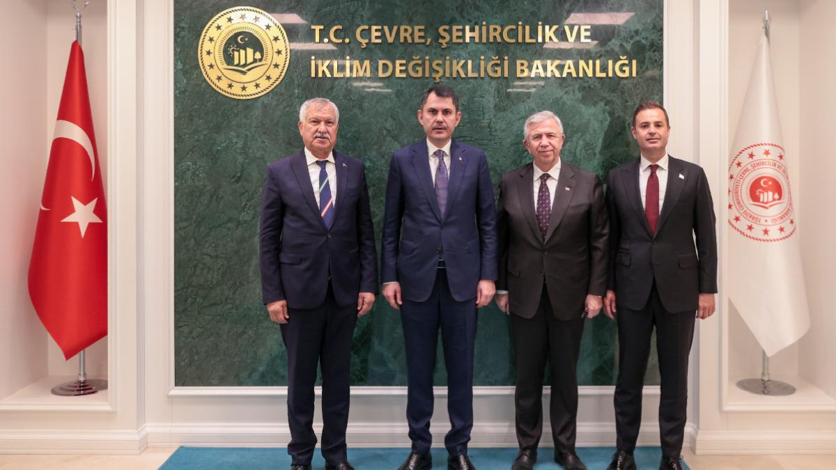 Murat Kurum, Mansur Yavaş, Zeydan Karalar ve Ahmet Akın ile bir ortaya geldi
