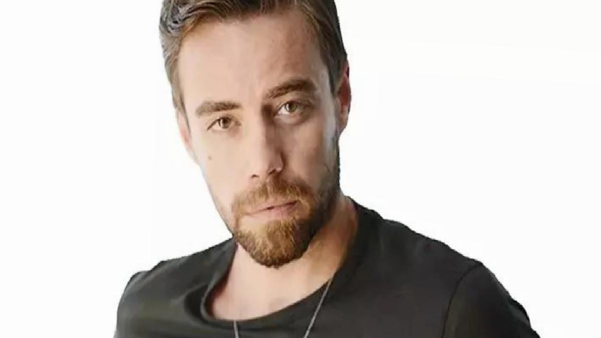 Müzikçi Murat Dalkılıç 11. kere burun ameliyat oldu! Son halini gösterdi