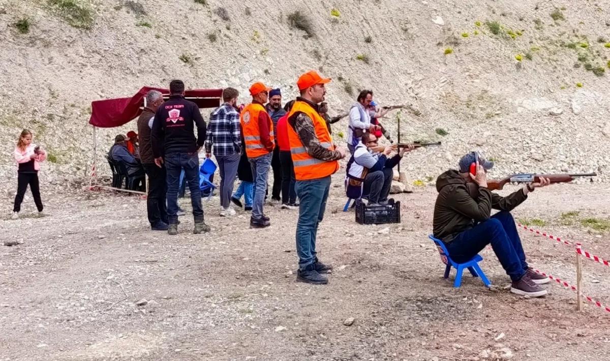 Nallıhan’da Tek Kurşun Atış Müsabakası Düzenlendi