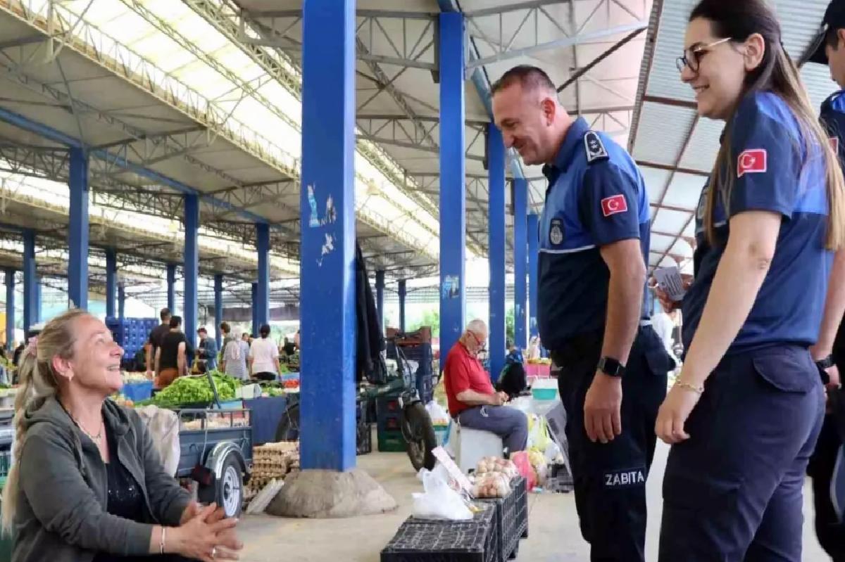Nazilli Belediyesi, Cumartesi Pazarında Kontrollerini Sürdürüyor