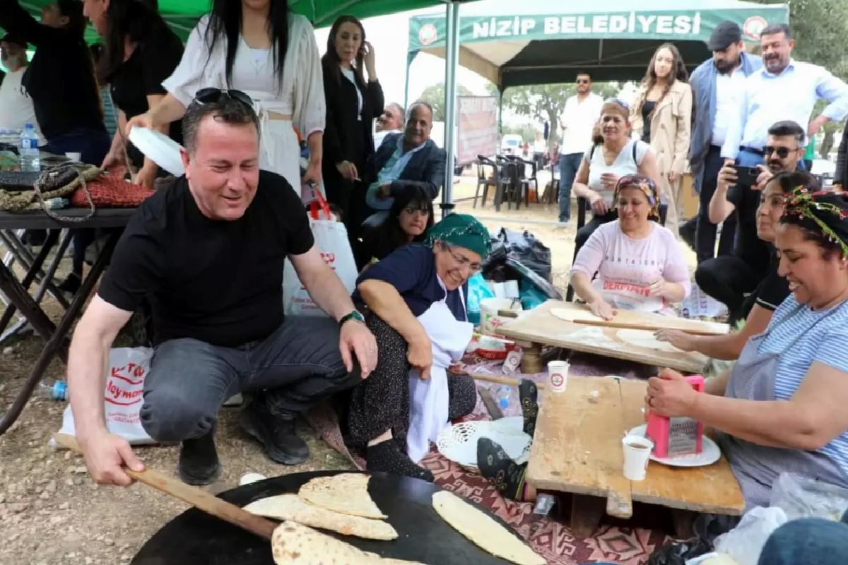 Nizip Belediye Başkanı Ali Doğan, Depremzede Çocuklar İçin Dayanak Sağladı