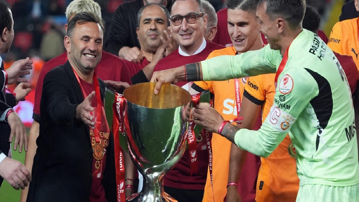 Okan Buruk’tan galibiyet açıklaması: Kazanan grup olmak gurur verici