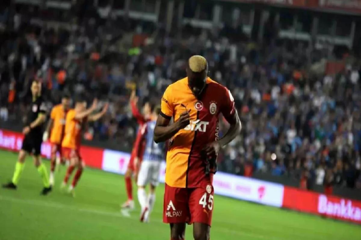 Osimhen Rekor Kırdı