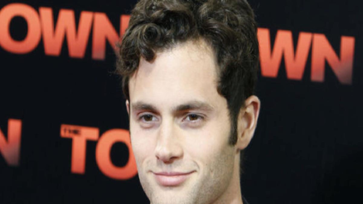 Oyuncu Penn Badgley herkesi şaşırttı: Başucumda Kur’an-ı Kerim var