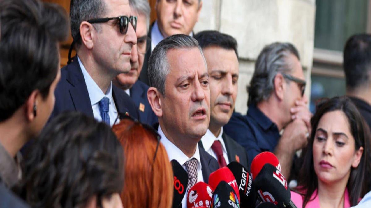 Özgür Özel: CHP’li belediyeler sokak hayvanları yasasını uygulamayacak