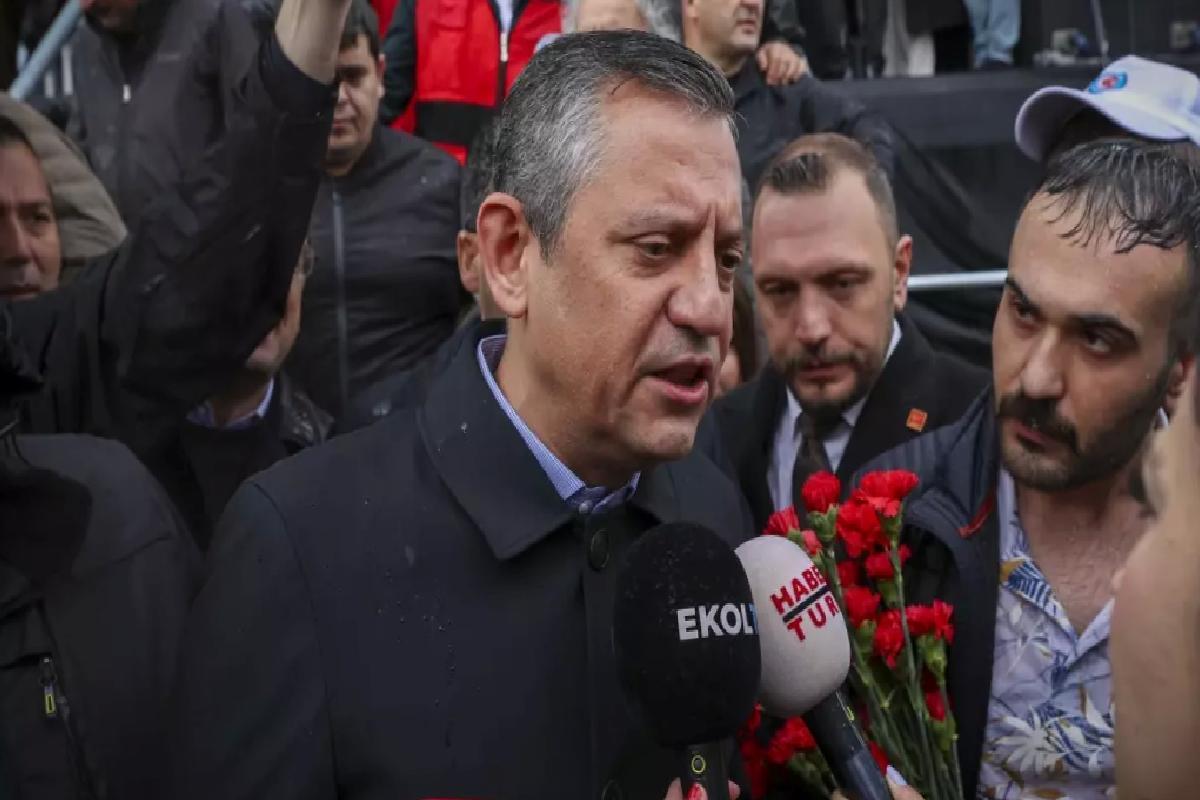 Özgür Özel: Meydanlar özgürse demokrasi vardır