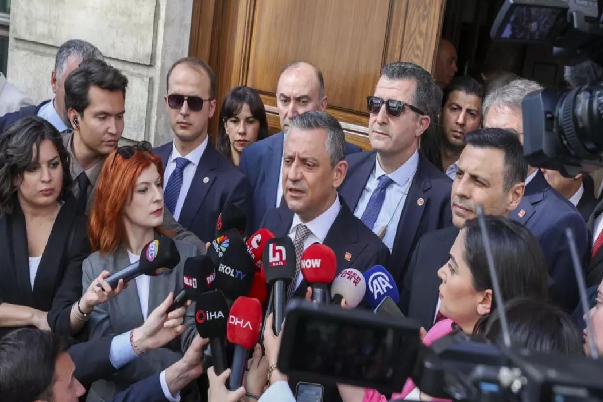 Özgür Özel: Saldırgan ‘Evlatlarına Kıymış Bir Katil’