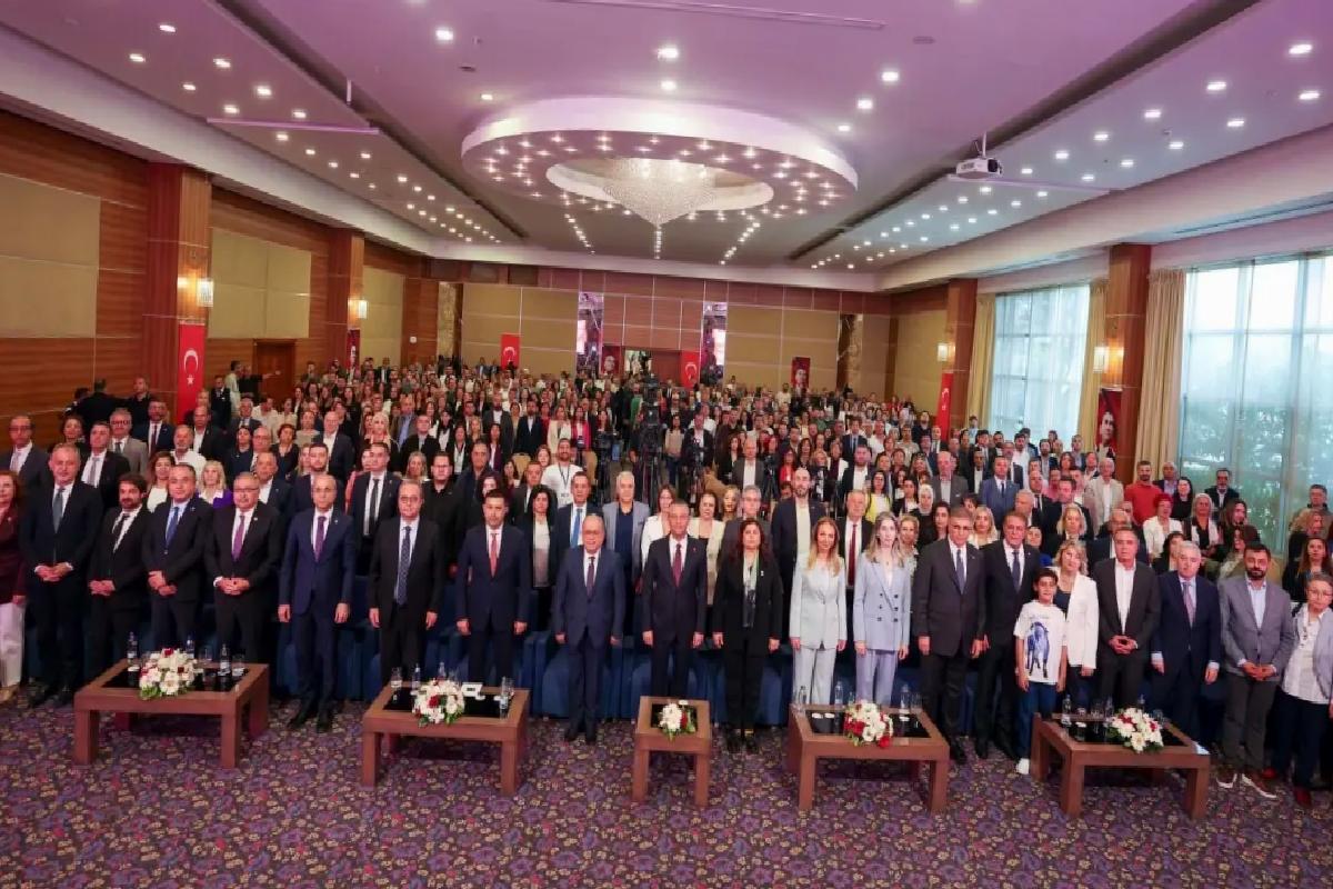 Özgür Özel’den Otizm Taahhüdü