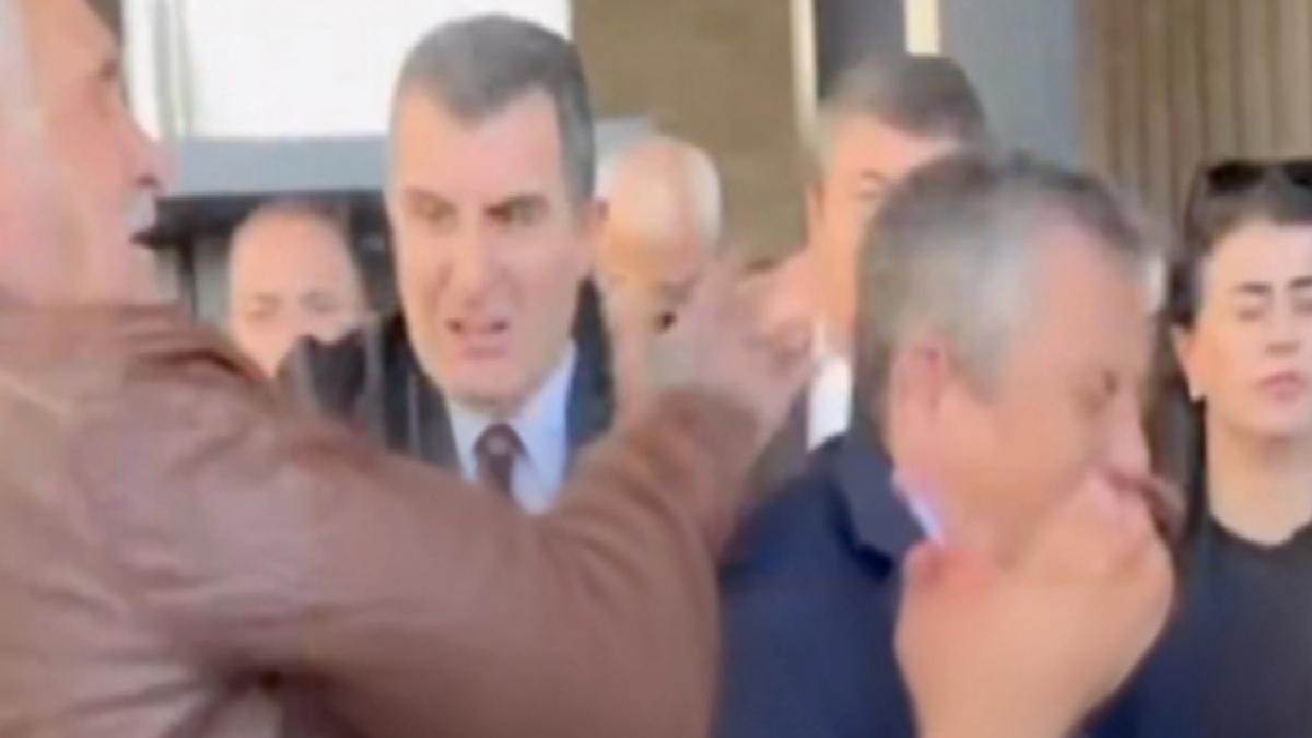 Özgür Özel’e saldıran kişinin ağabeyi: Kardeşim Atatürkçüdür