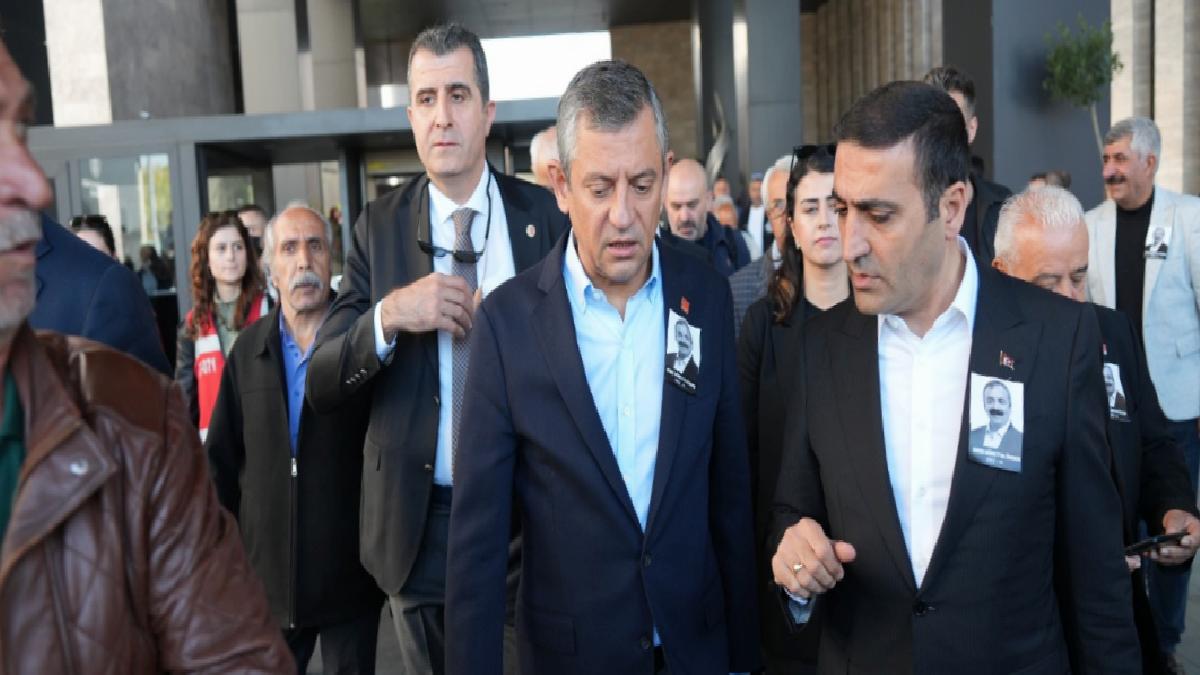 Özgür Özel’e saldıran şahsın kabahat belgesi kabarık çıktı