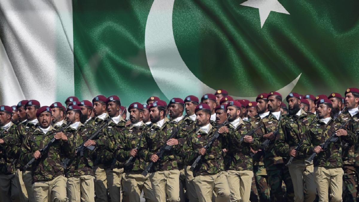 Pakistan, Hindistan’a karşı askeri operasyon başlattı: 4 askeri üs vuruldu