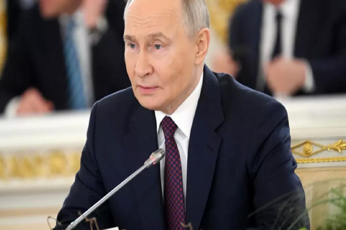 Putin’in Kursk Ziyareti: Gönüllülerle Bir Ortaya Geldi