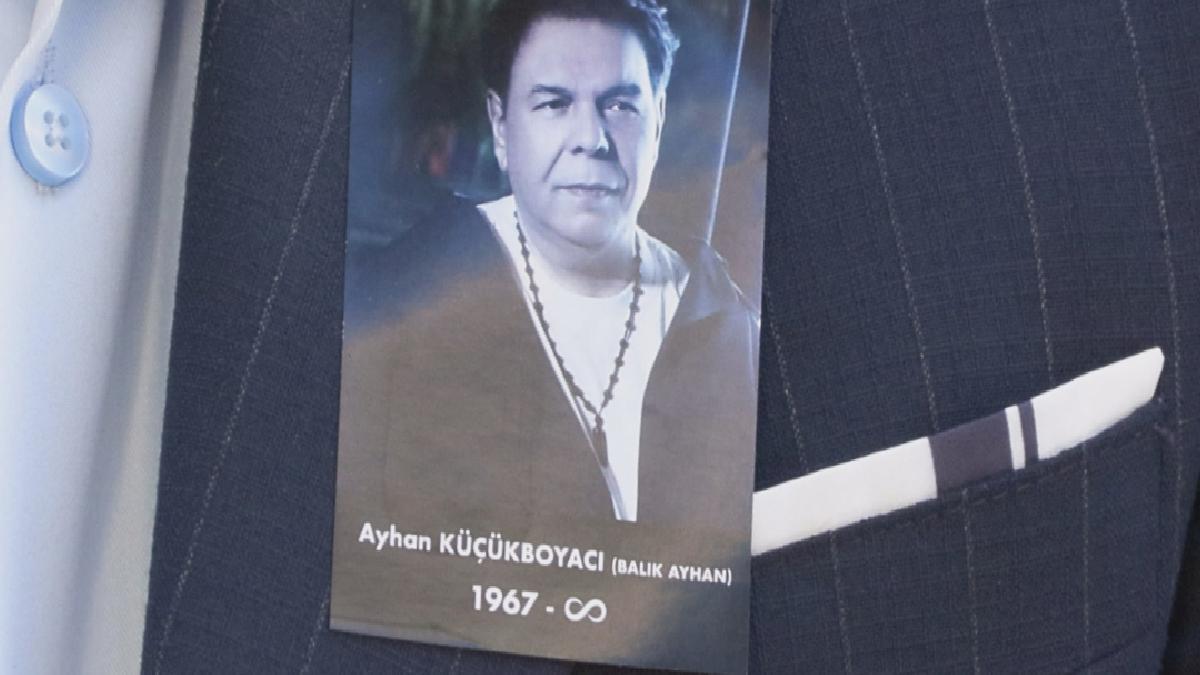 Roman müziğinin sevilen ismi ‘Balık Ayhan’ son seyahatine uğurlandı