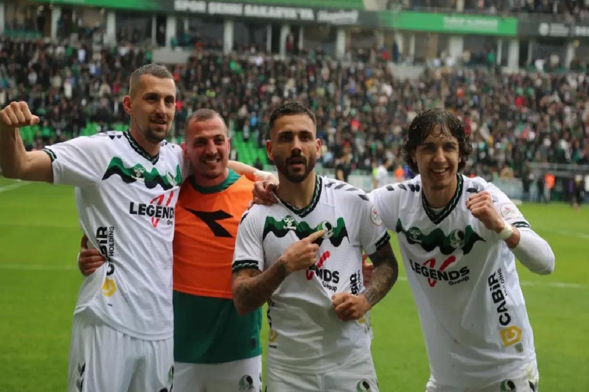 Sakaryaspor, Esenler Erokspor’u 2-0 Yendi