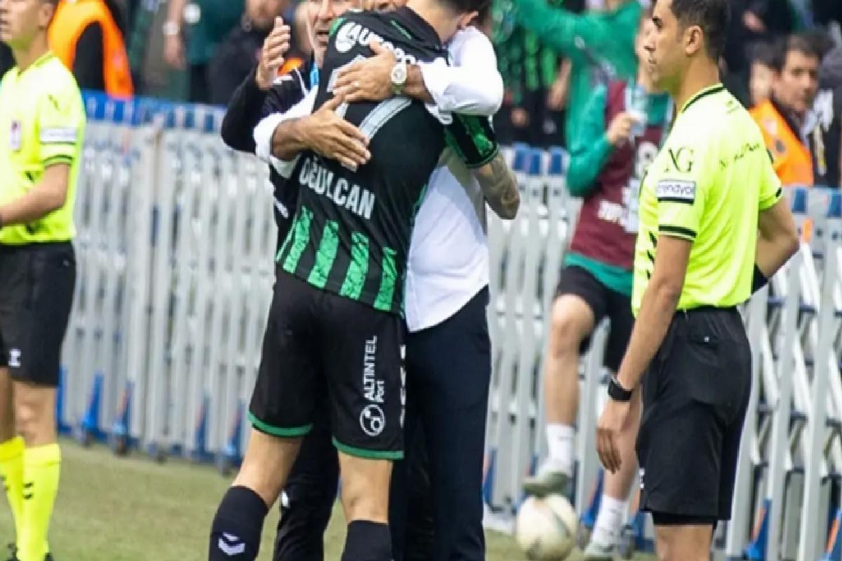 Şampiyon Kocaelispor’da İsmet Taşdemir misyonundan ayrıldı