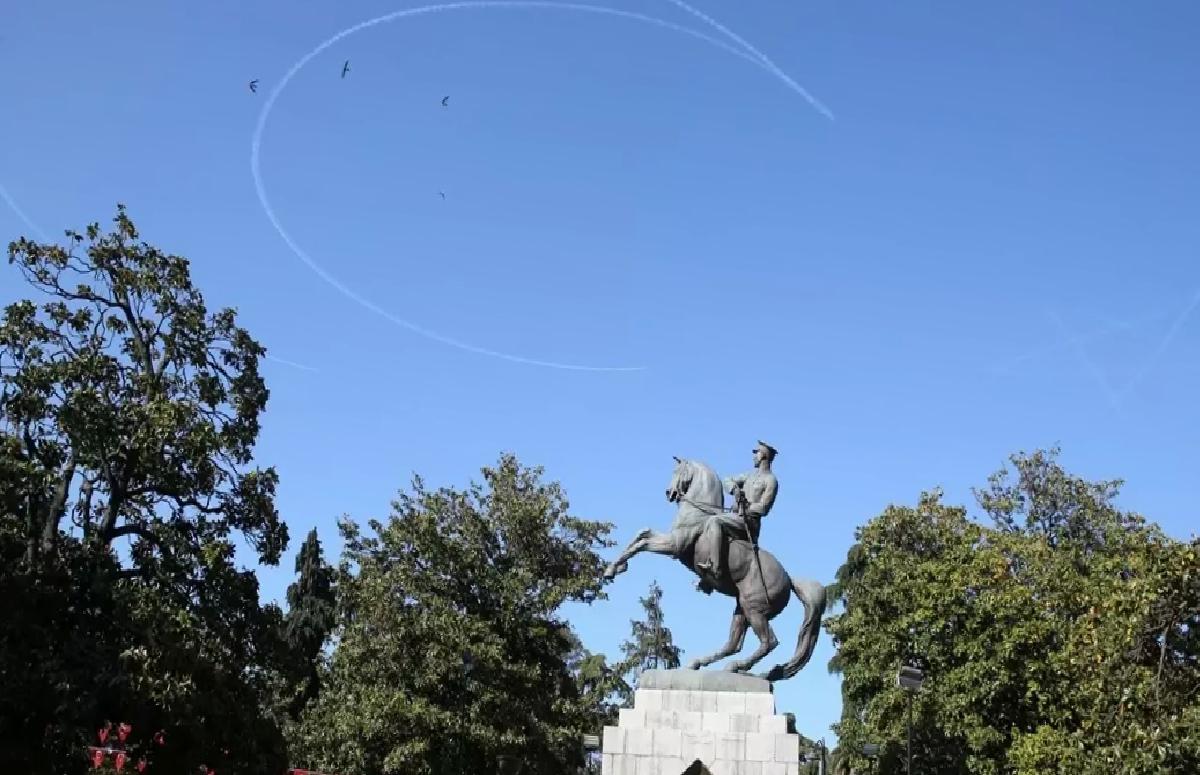 Samsun’da Türk Yıldızları ve SOLOTÜRK’ten Görkemli Şov