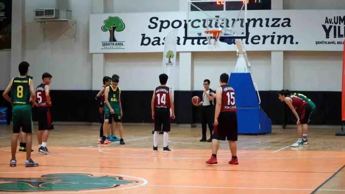 Şehitkamil’de gençlik, bayramını coşkuyla kutlayacak