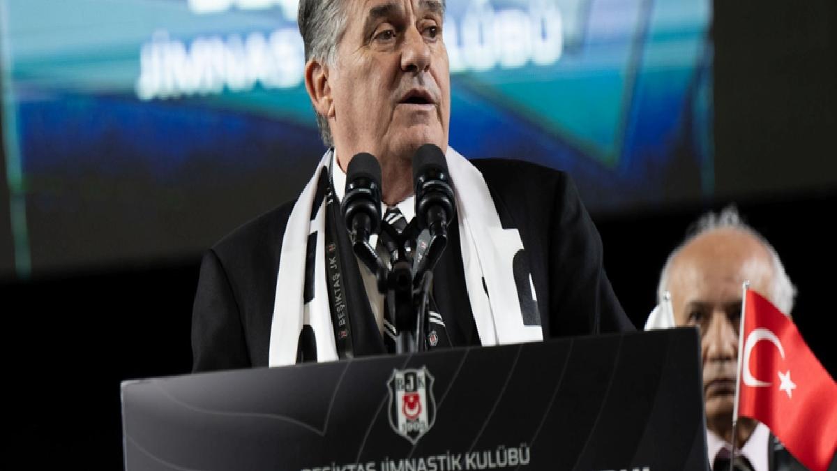 Serdal Adalı: Siyah-beyaz bayraklarınızı sandıktan çıkarın