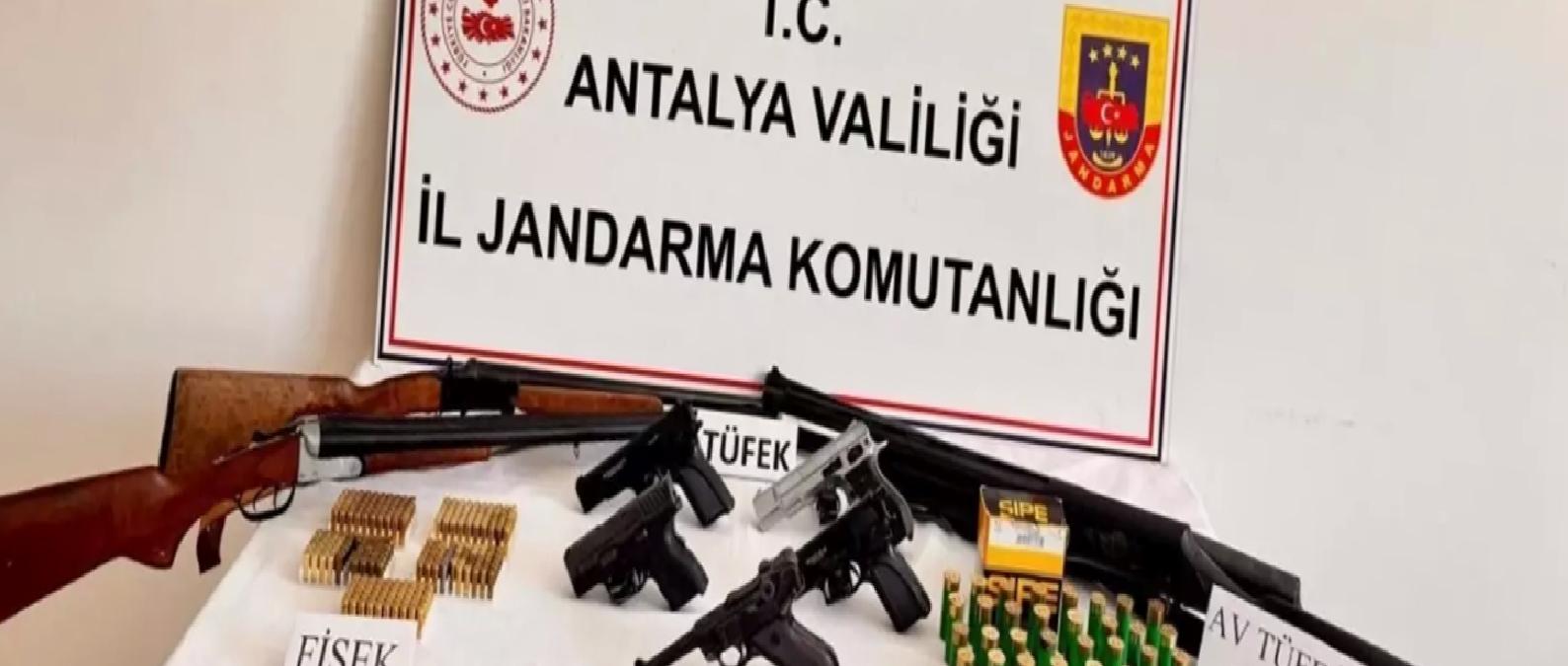 Serik’te Ruhsatsız Silah Operasyonu