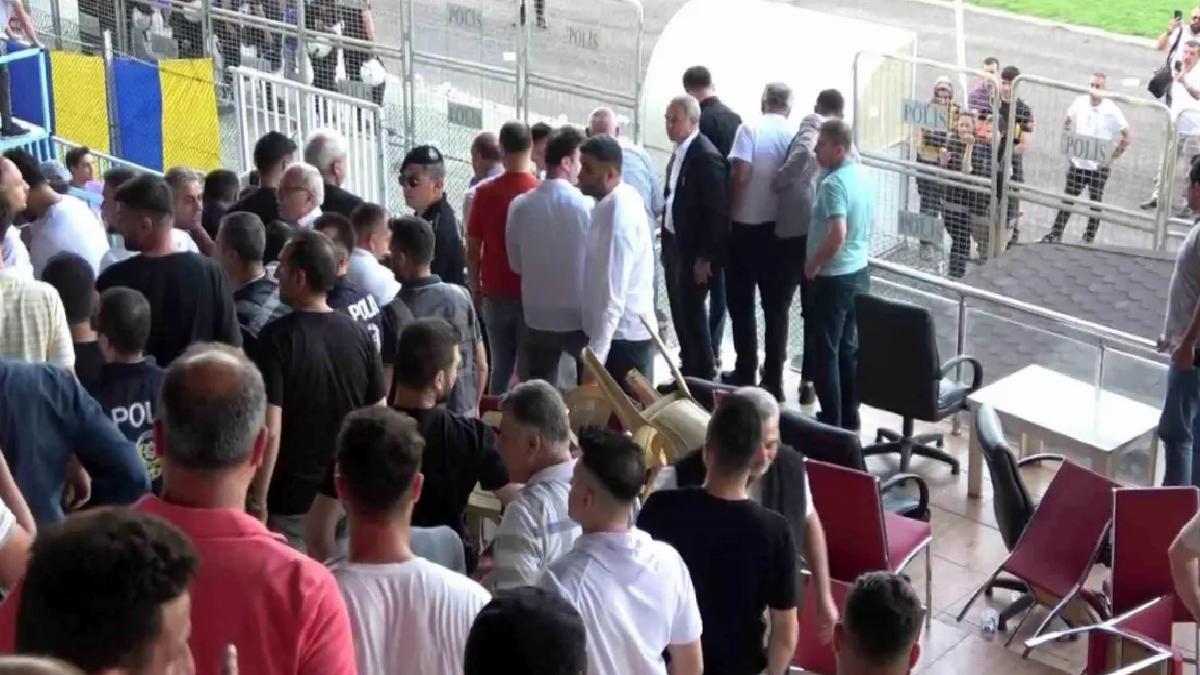 Siirt’te Play-off Maçında Olaylar Çıktı