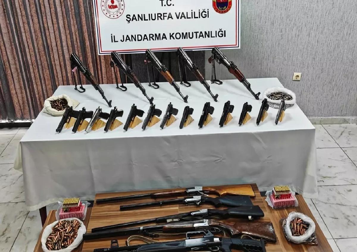 Silah Kaçakçılığı Operasyonunda 16 Gözaltı