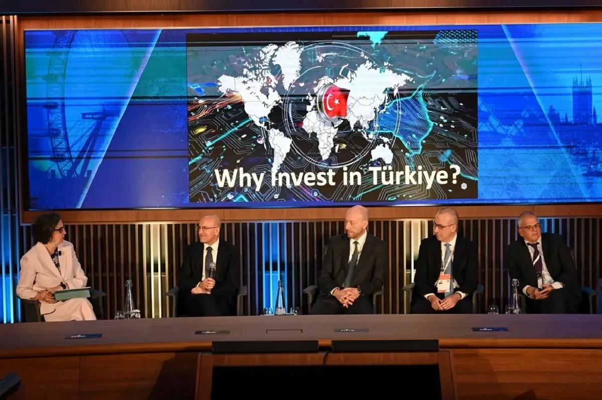 Şimşek: Türkiye İktisadı Parlaktır