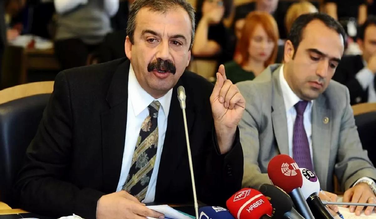 Sırrı Süreyya Lider Hayatını Kaybetti