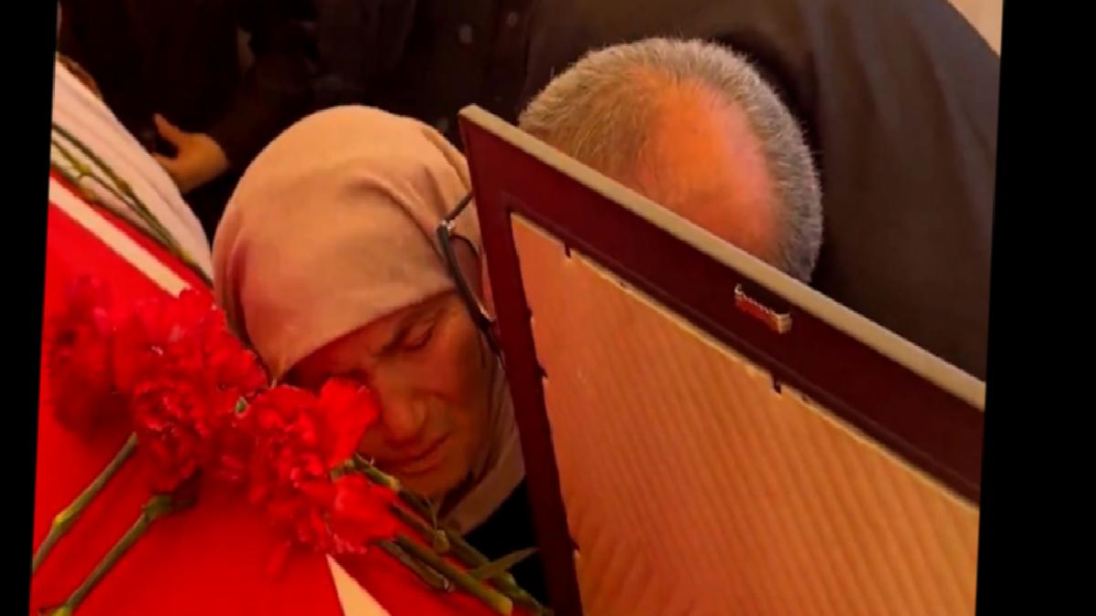 Sırrı Süreyya Öncü’nün annesi: Beni de götür birlikte gidelim