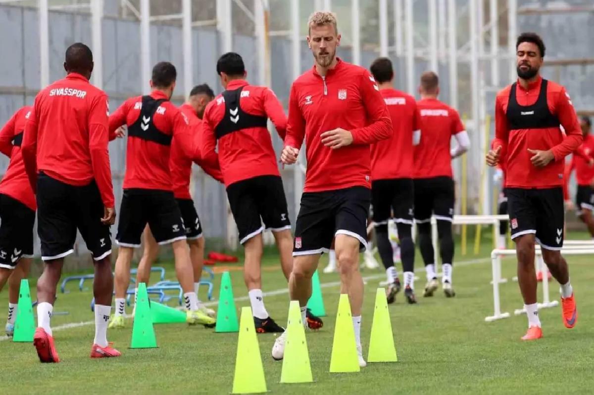 Sivasspor Maç Hazırlıklarına Devam Ediyor