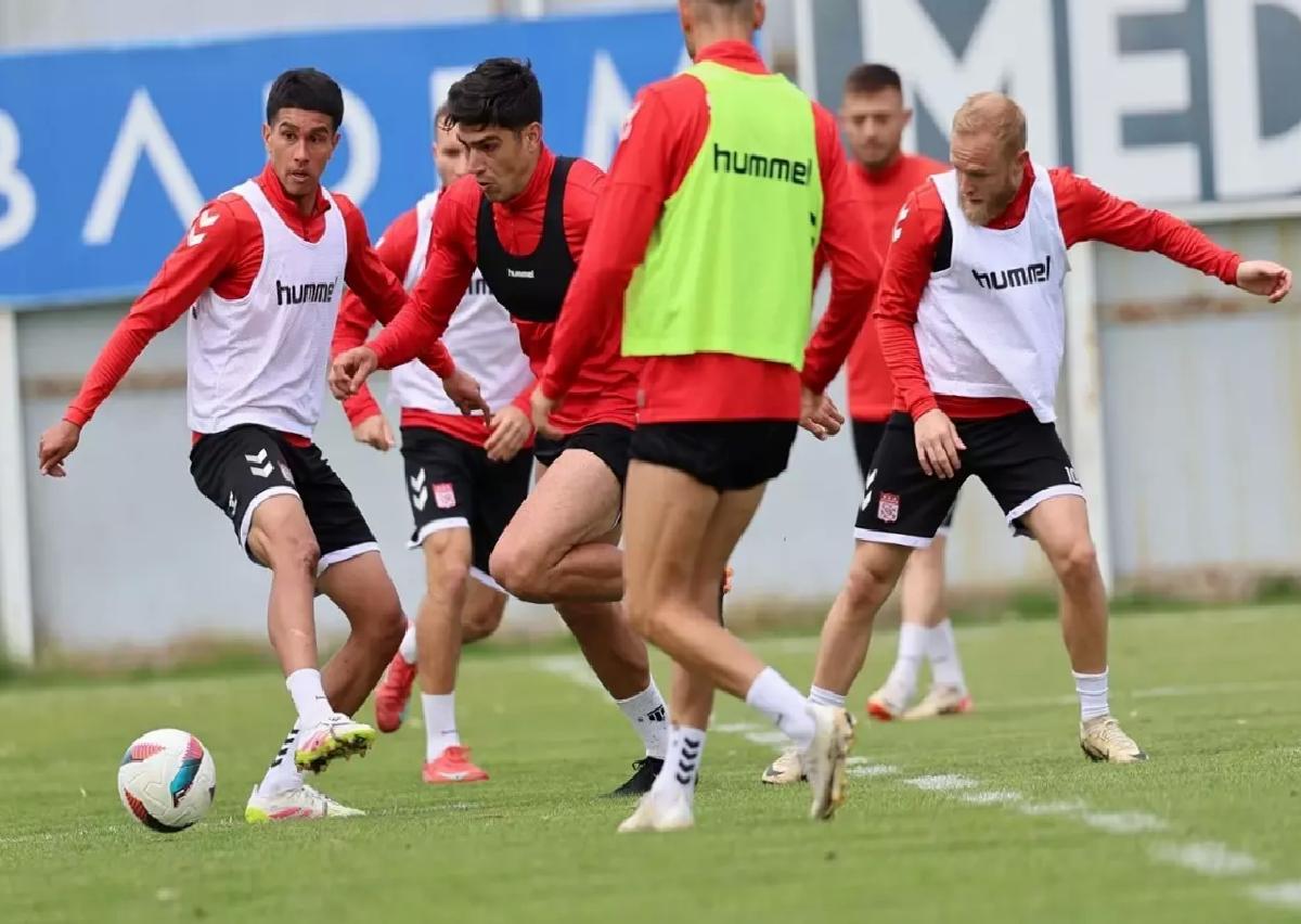 Sivasspor Samsunspor Maçına Hazırlanıyor