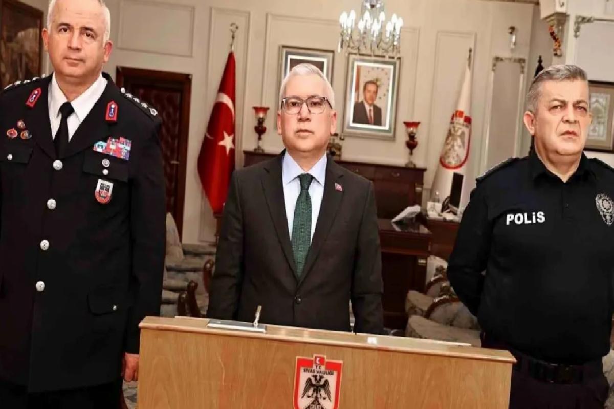 Sivas’ta Güvenlik ve Sokak Hayvanları Toplantısı