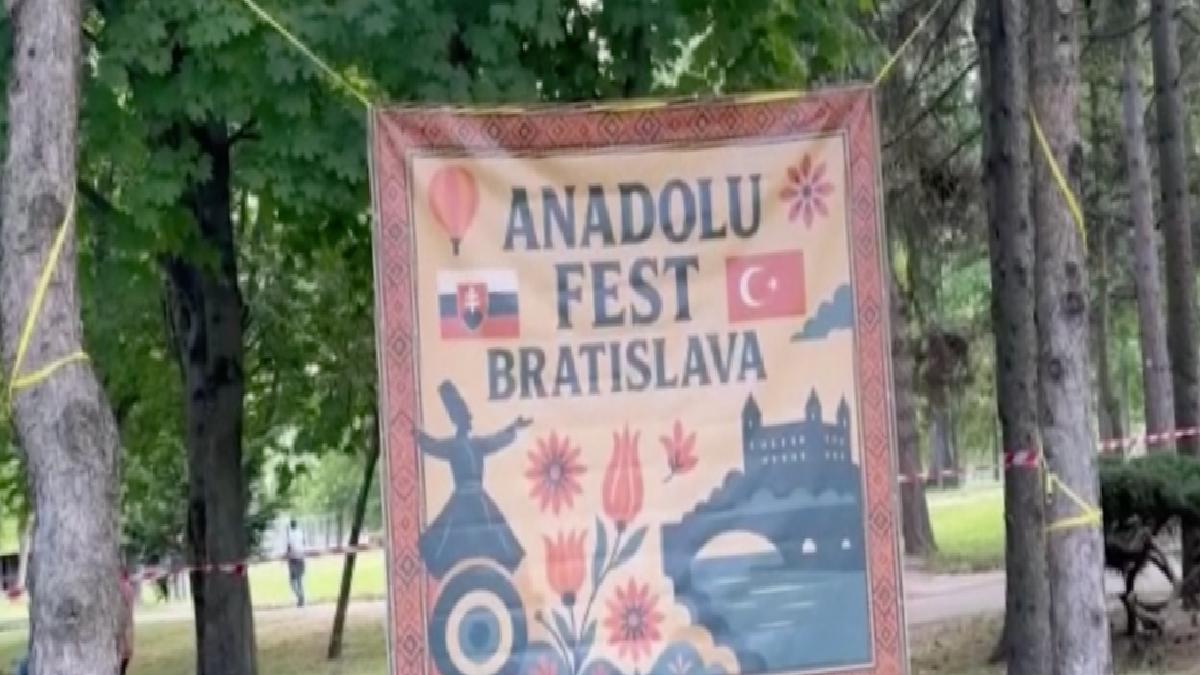 Slovakya’da Türkleri buluşturan ‘Anadolu Festivali’ aktifliği düzenlendi
