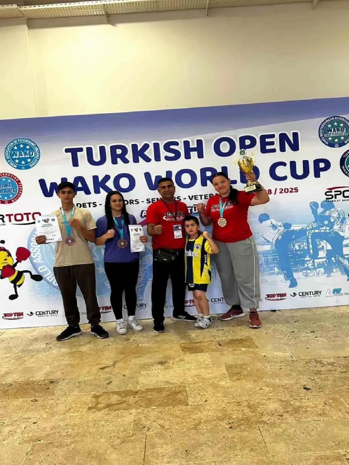 Söke’den Madalya Yağmuru