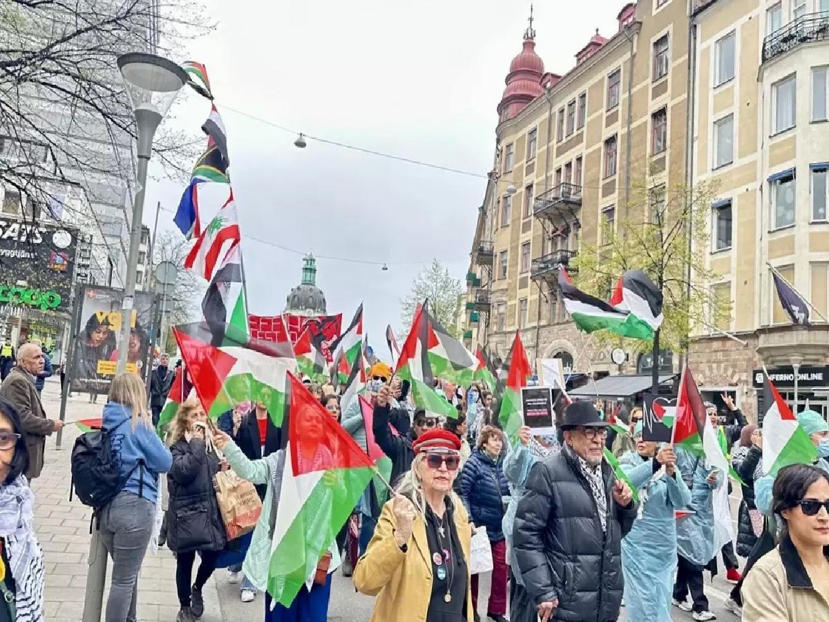 Stockholm’de Filistin’e Takviye Gösterisi