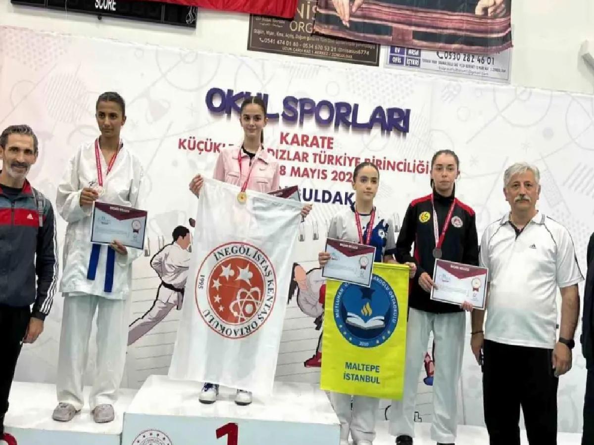 Tabiat Açıkgöz Türkiye 3’üncüsü oldu