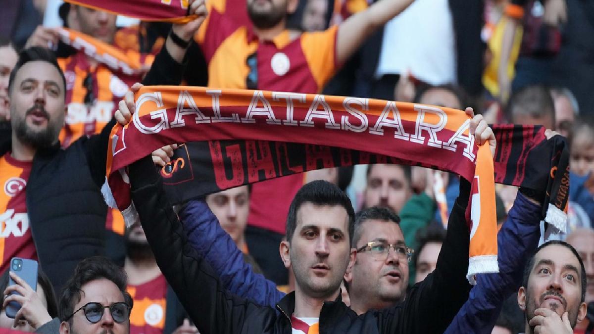 Taraftar ortalamasında da Galatasaray tepede