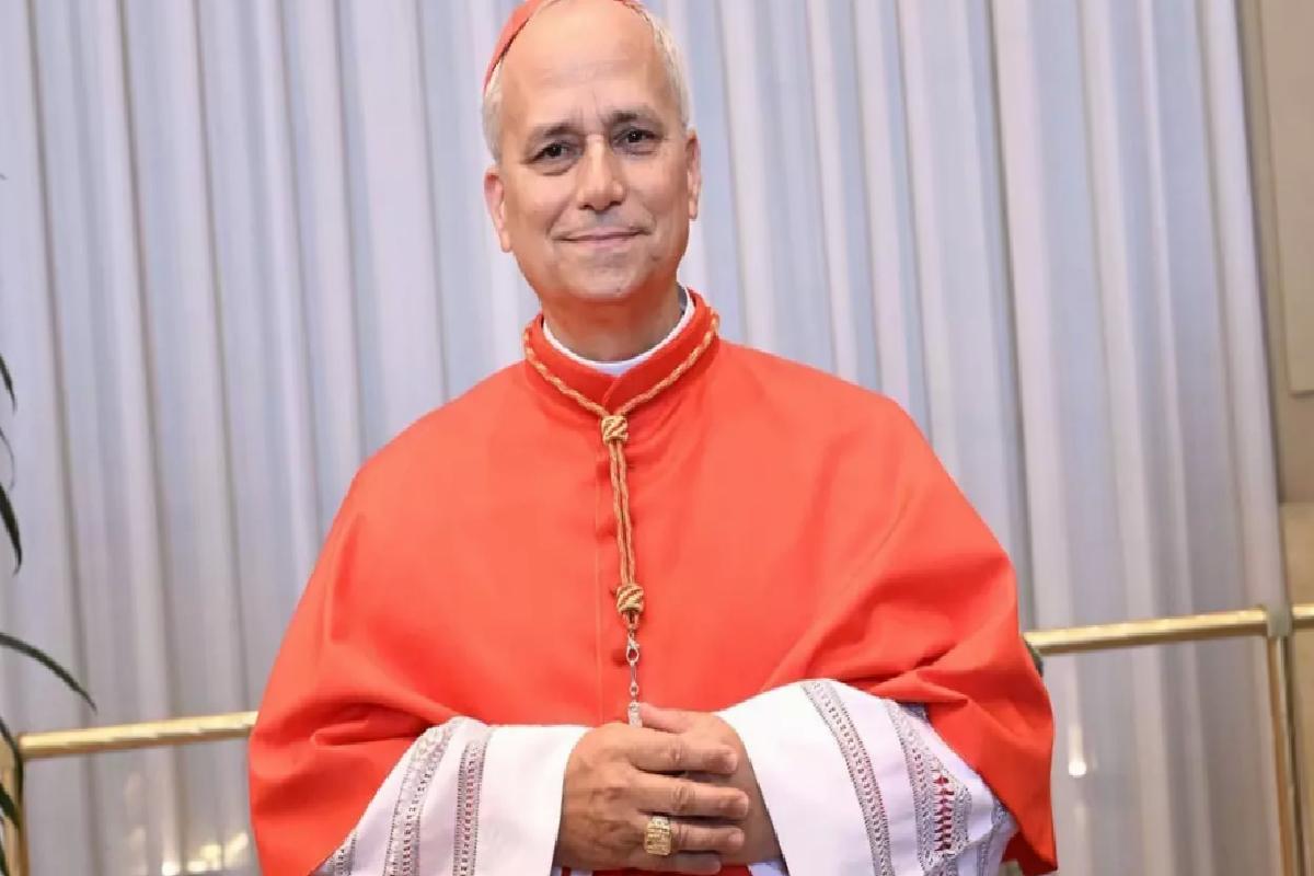 Tarihteki birinci ABD’li papa! Robert Prevost, kendine 14. Leo ismini seçti
