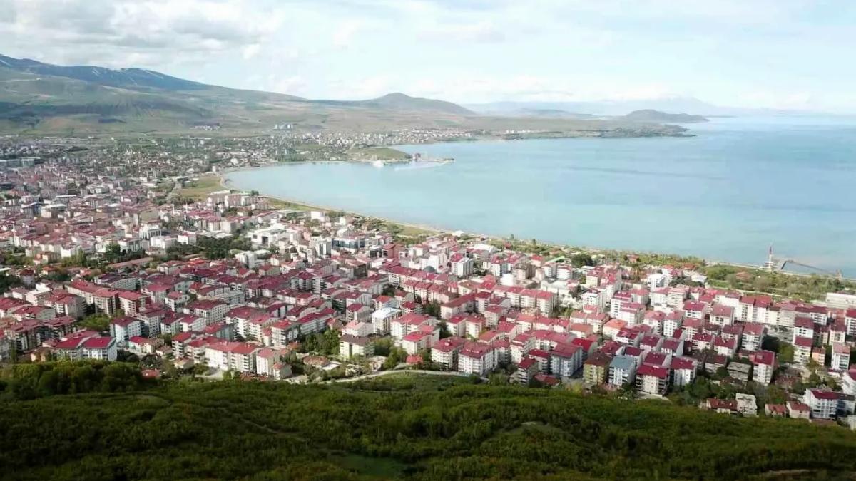 Tatvan’da etraf yolu ikmal ihalesi tamamlandı