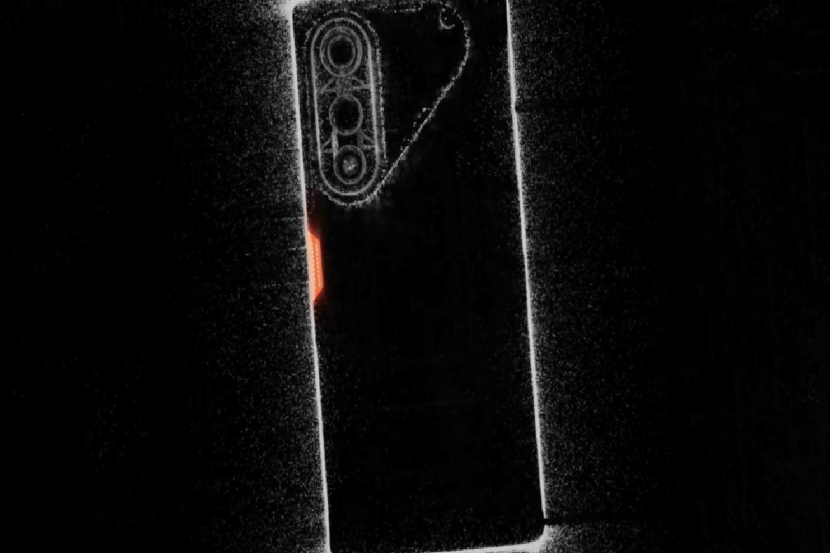 Tecno Pova Curve 5G kavisli telefon ortaya çıktı