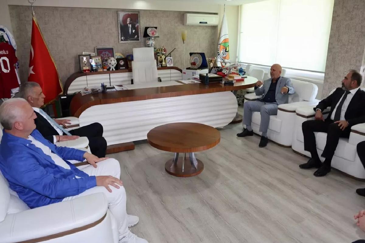 TFF Lideri’nden Taziye Ziyareti