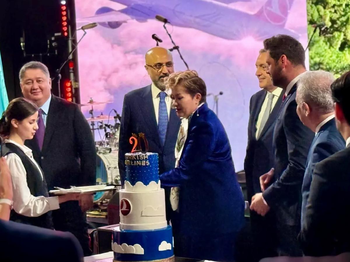 THY’nin Astana Uçuşları 20. Yaşını Kutladı