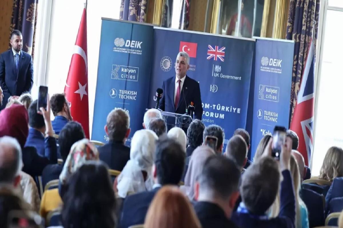 Ticaret Bakanı Bolat Londra’da İş Forumuna Katıldı