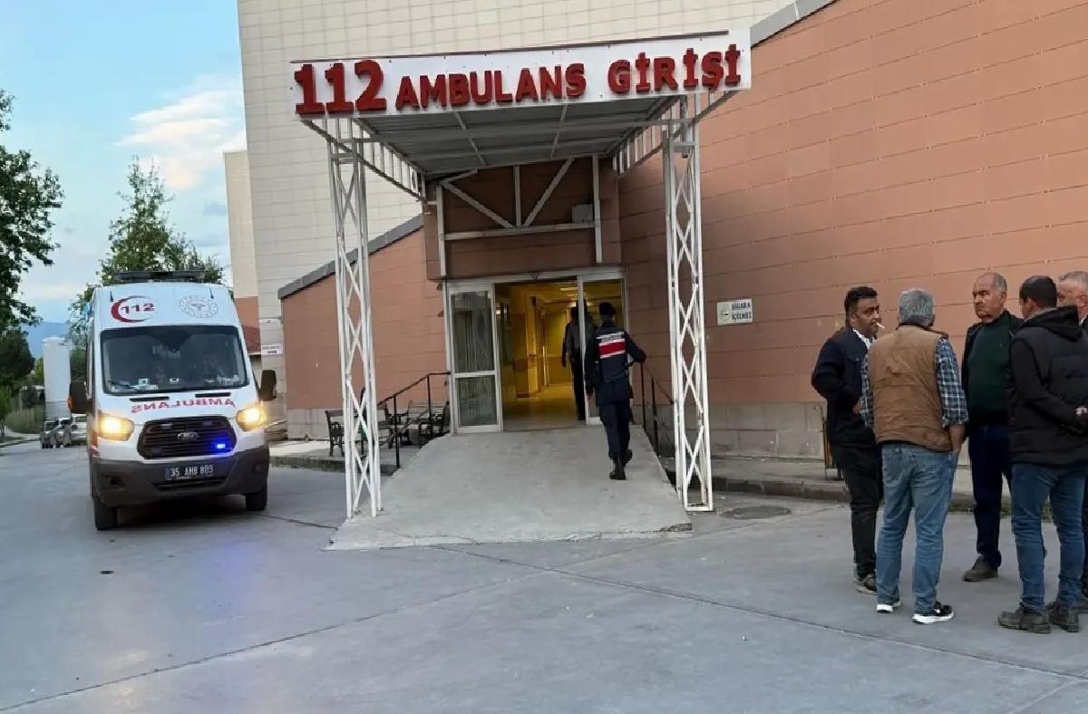 Tire’de Silahlı Arbede: 3 Yaralı, Kuşkulu Kaçtı