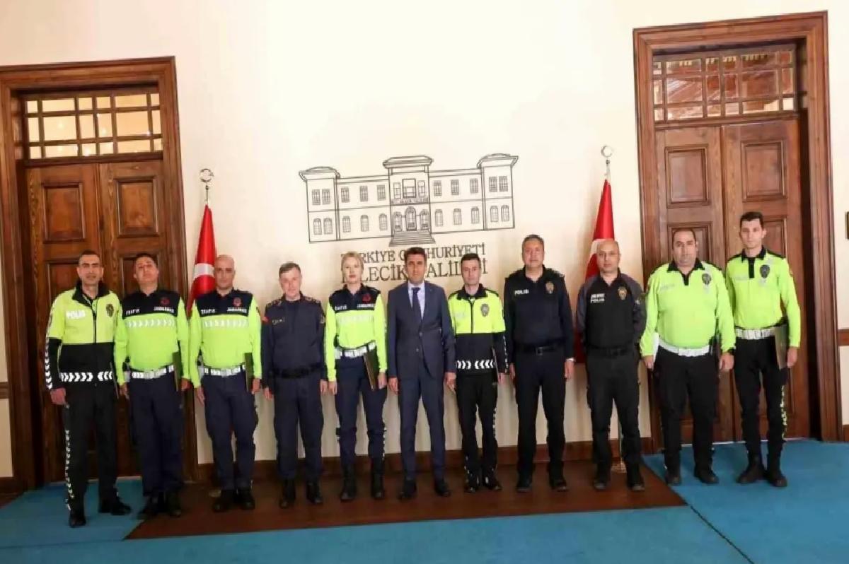 Trafik Haftası’nda Muvaffakiyet Dokümanı Takdimi